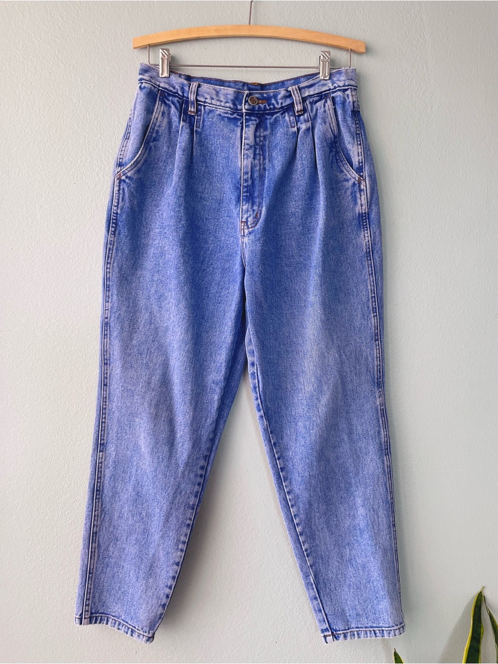 Bill Blass | Vintage 90s Bright Blue High Waisted Mom Jeans